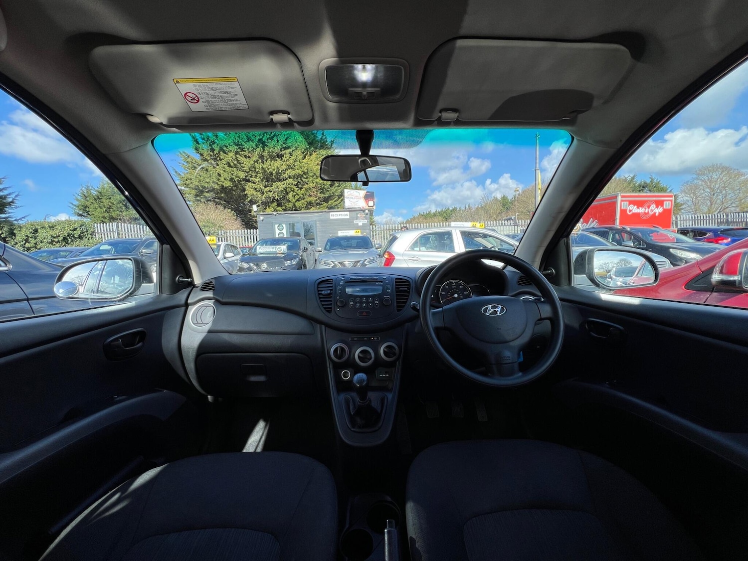 Used Hyundai i10 2012 for sale - 77892350: Photo 18