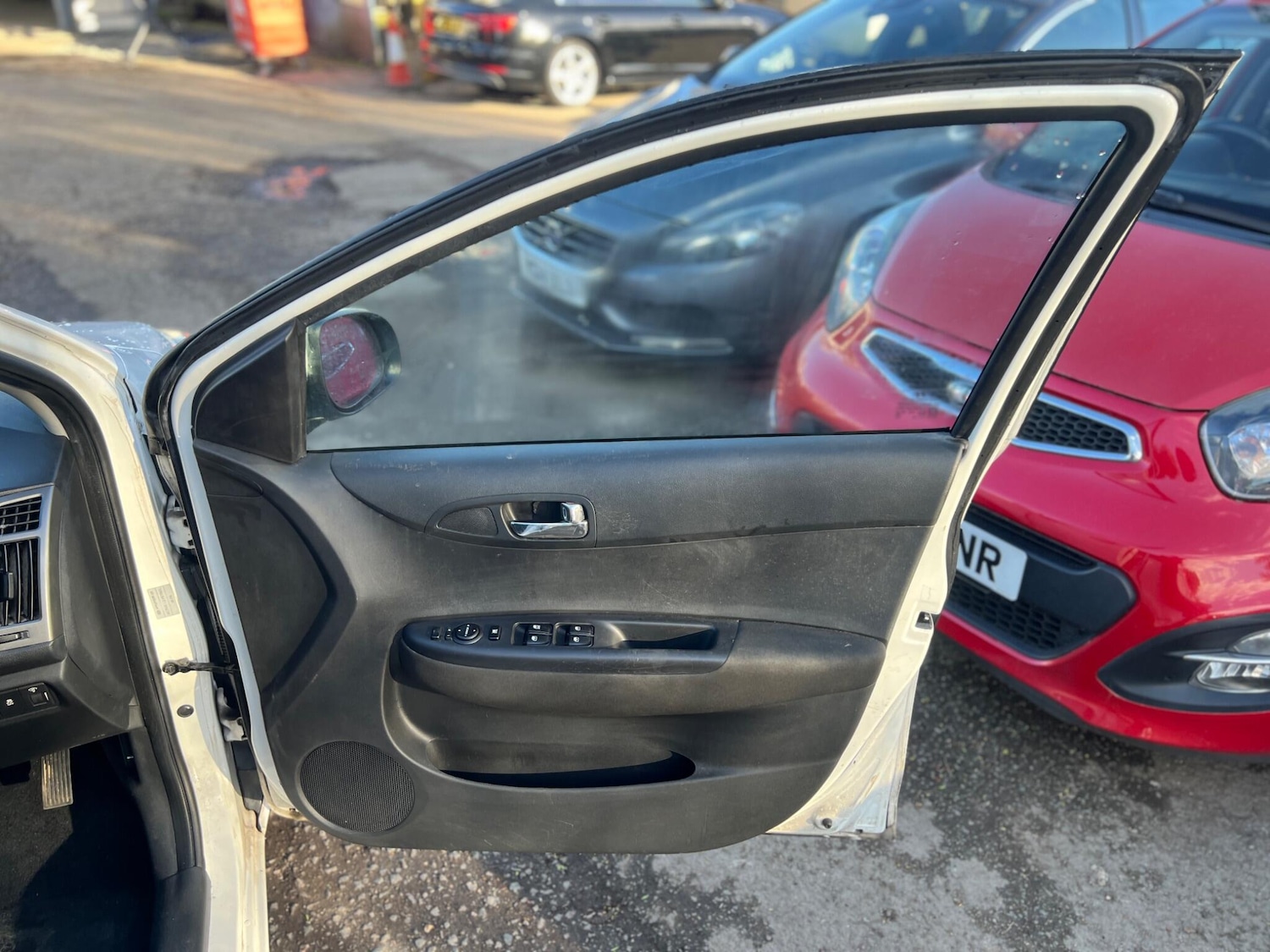 Used Hyundai i20 2013 for sale - 77892123: Photo 11