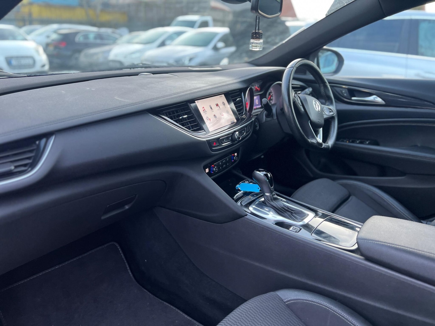 Used Vauxhall Insignia 2017 for sale - 77524928: Photo 15