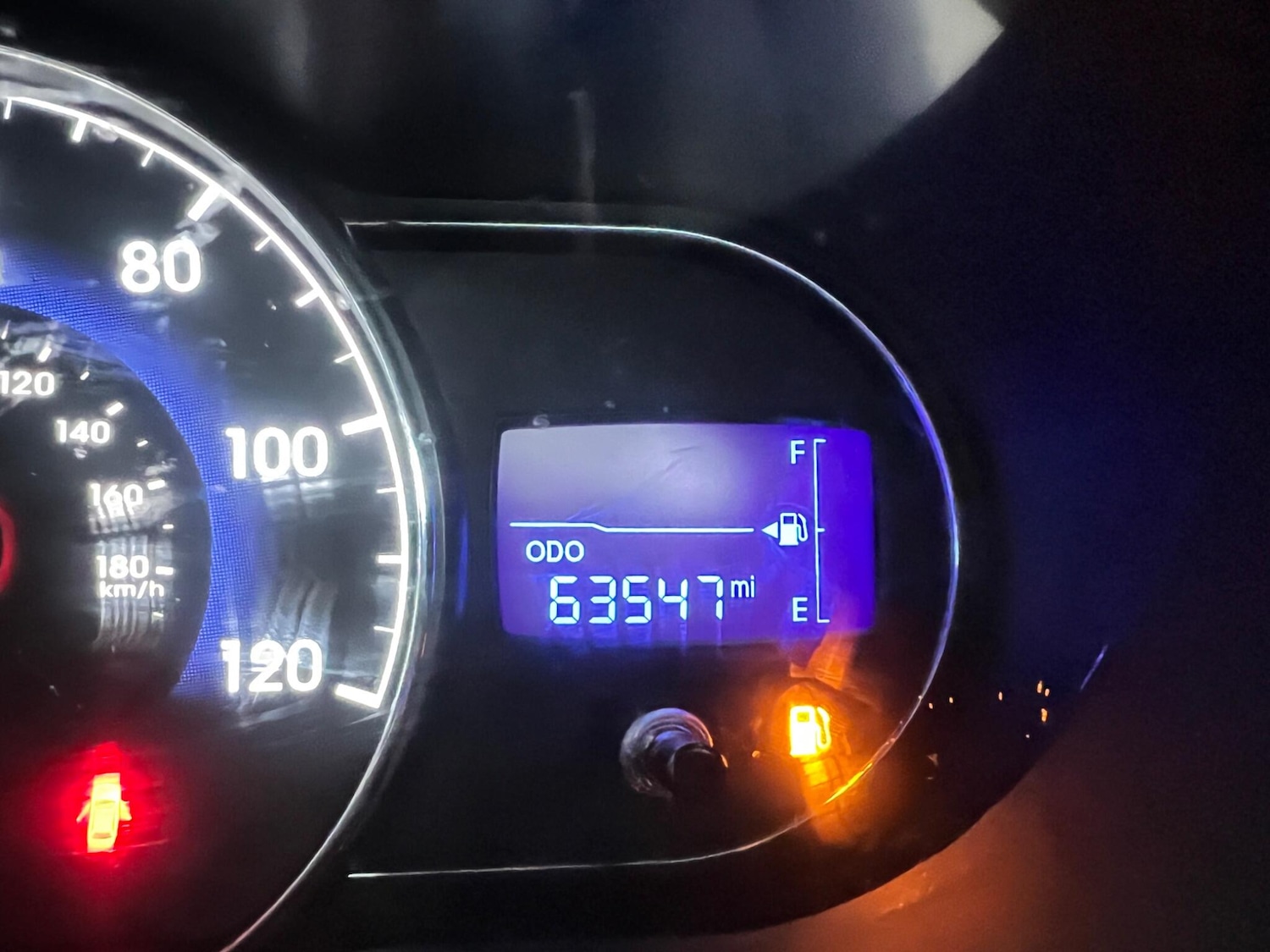 Used Hyundai i10 2011 for sale - 76727139: Photo 22