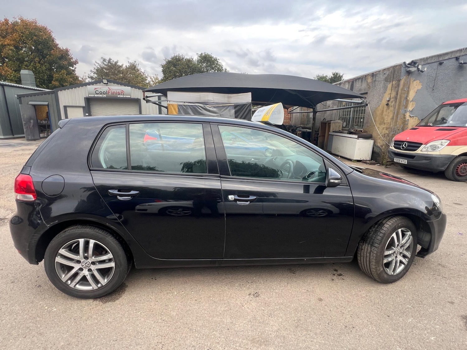 Used Volkswagen Golf 2010 for sale - 76152891: Photo 13