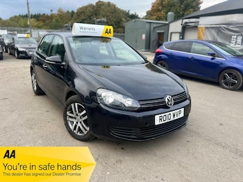 Volkswagen - Golf