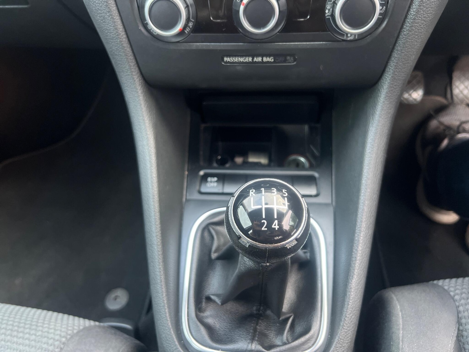 Used Volkswagen Golf 2010 for sale - 76152891: Photo 30