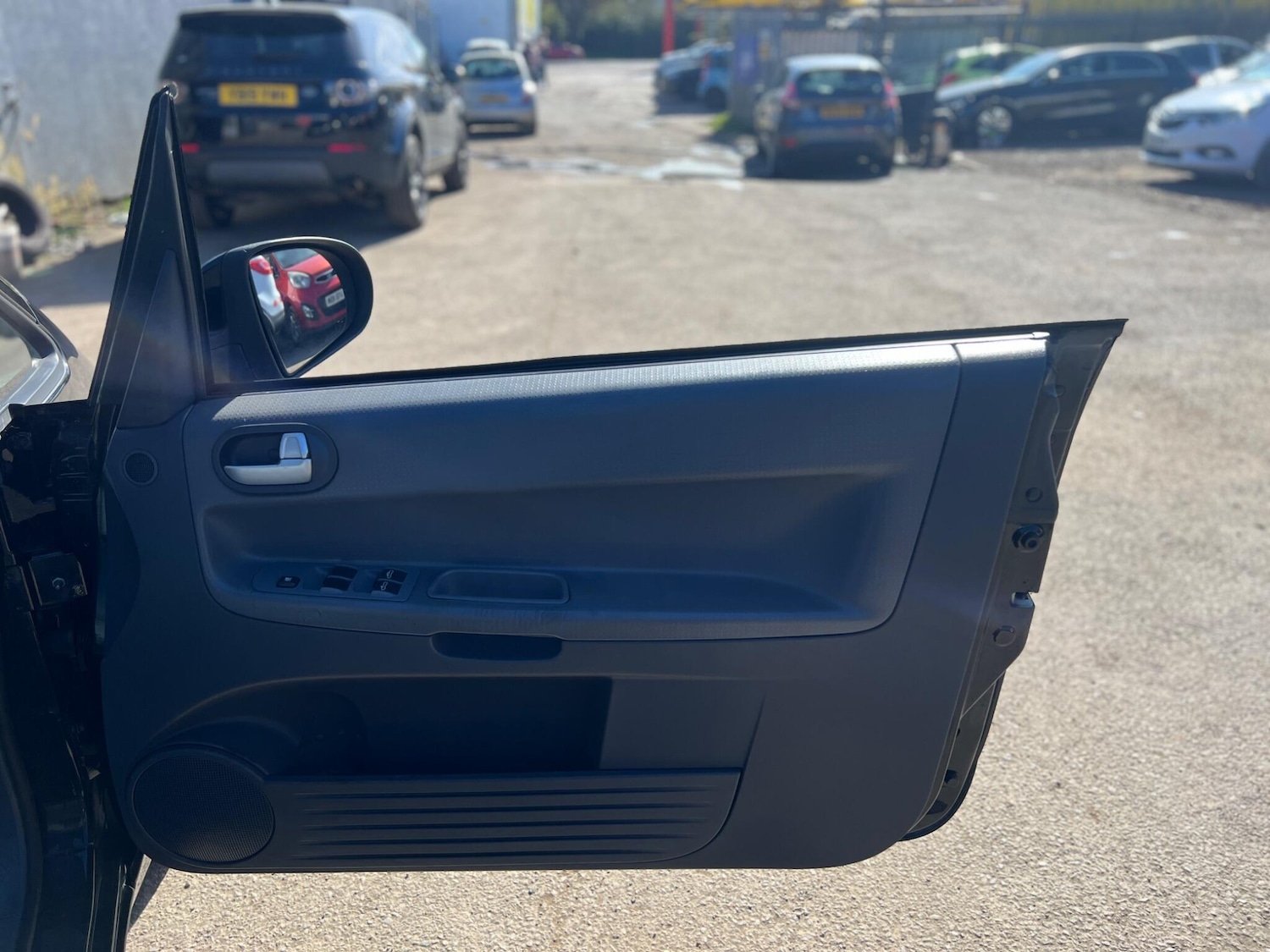 Used Mitsubishi Colt 2008 for sale - 77978331: Photo 14