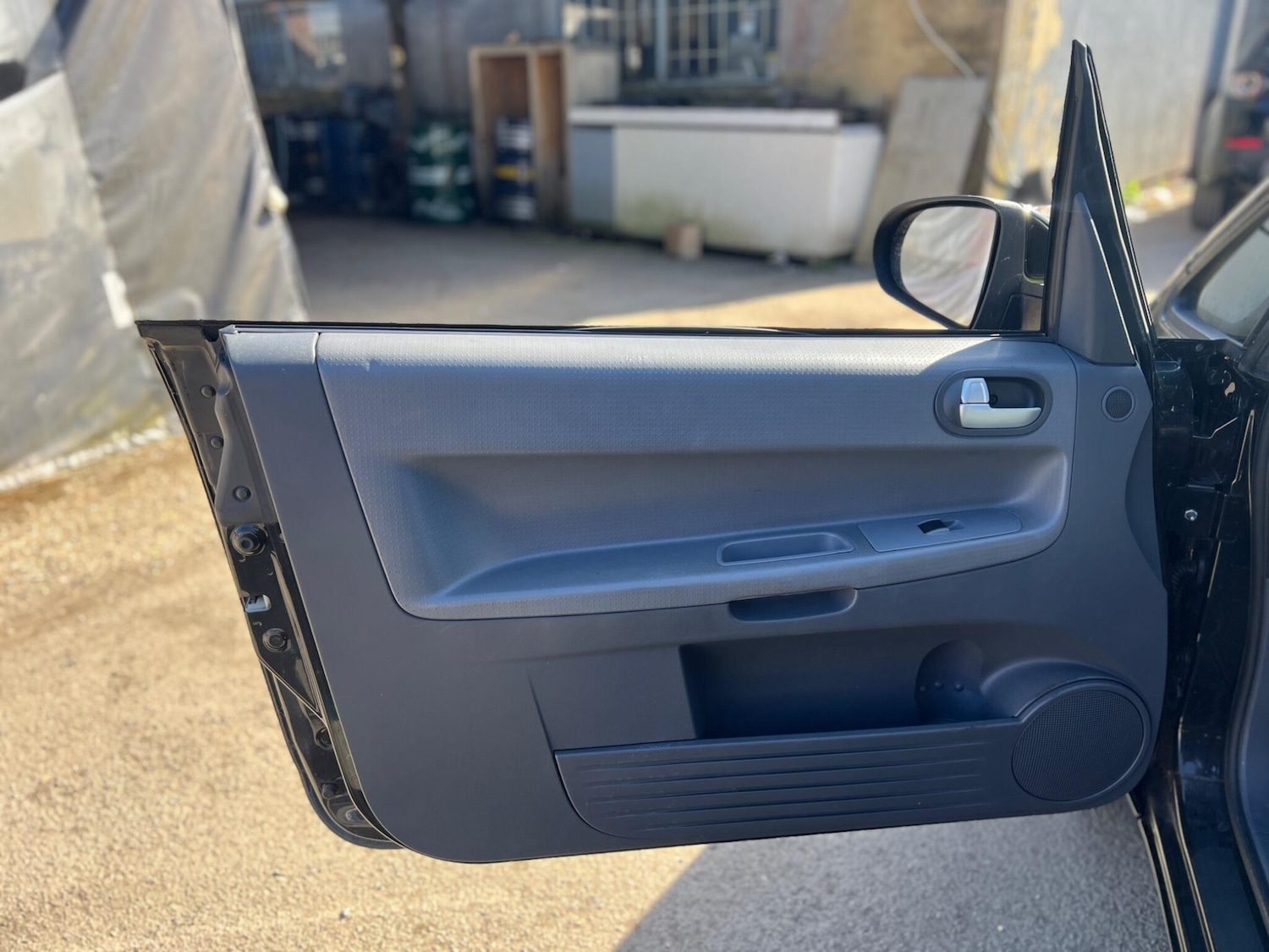 Used Mitsubishi Colt 2008 for sale - 77978331: Photo 17