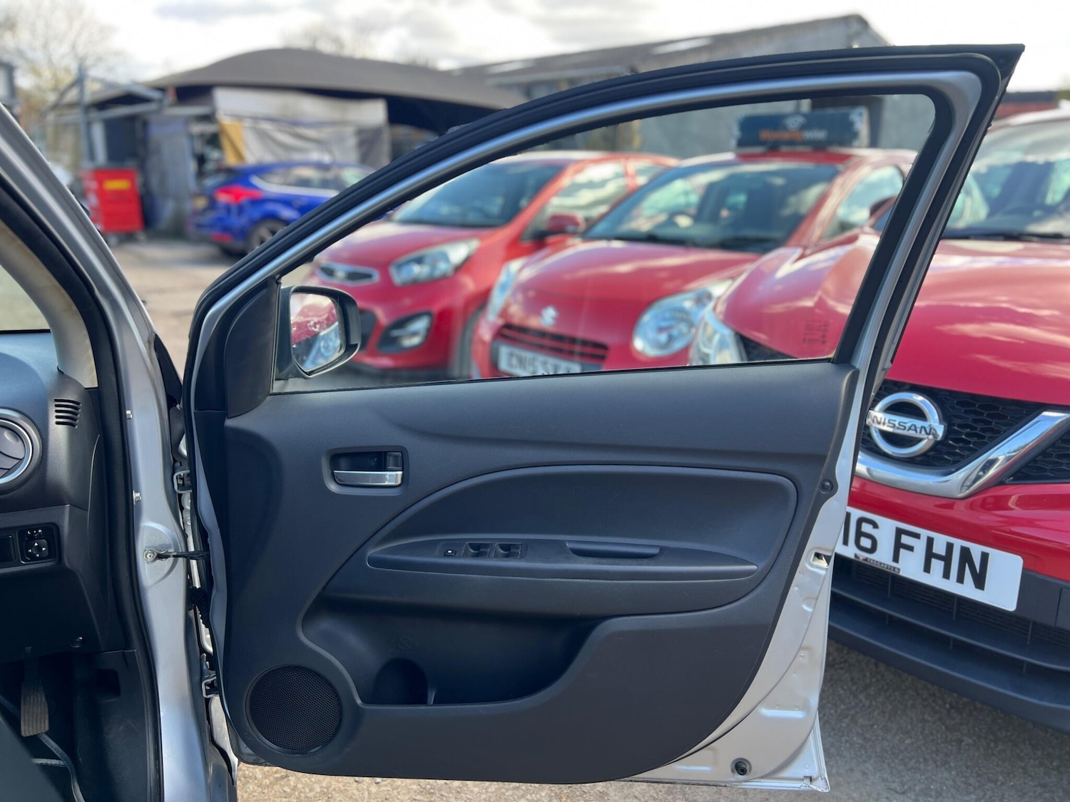 Used Mitsubishi Mirage for sale - 78057709: Photo 13