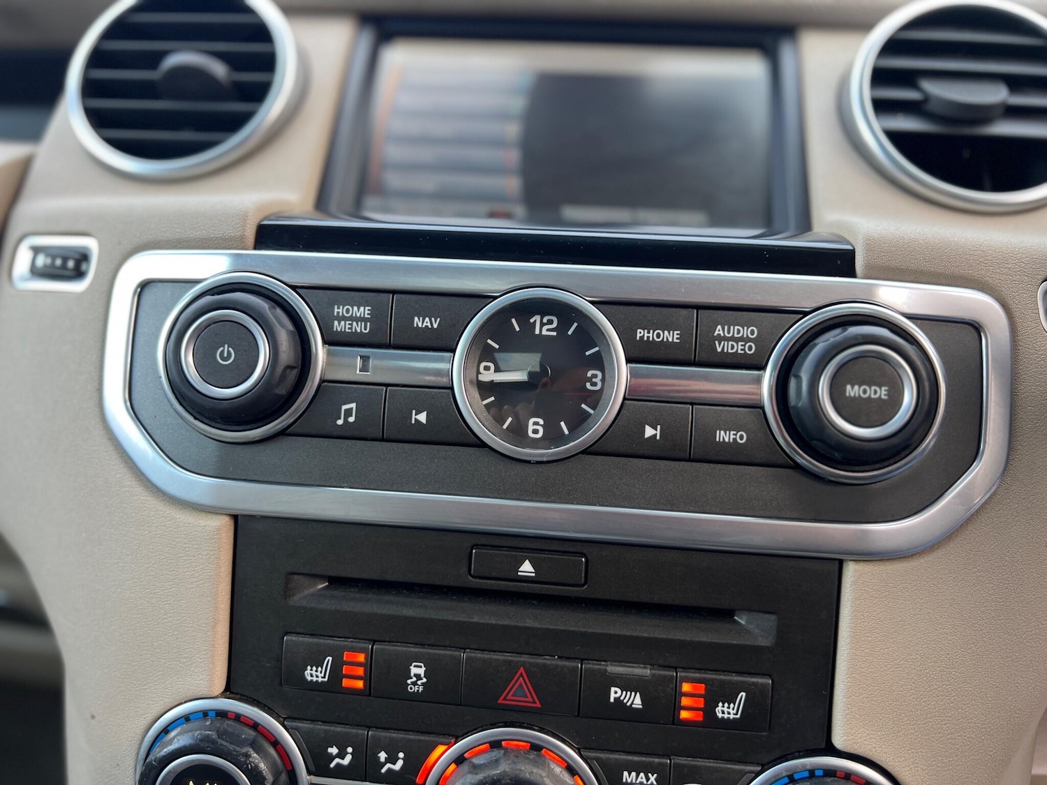 Used Land Rover Discovery 4 2011 for sale - 77574747: Photo 35