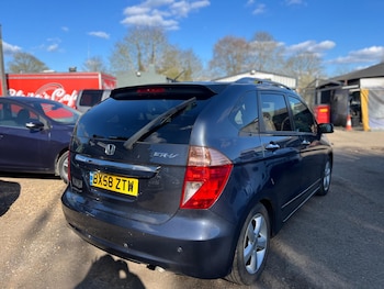 Used Honda FR-V 2009 for sale - 78127562: Photo