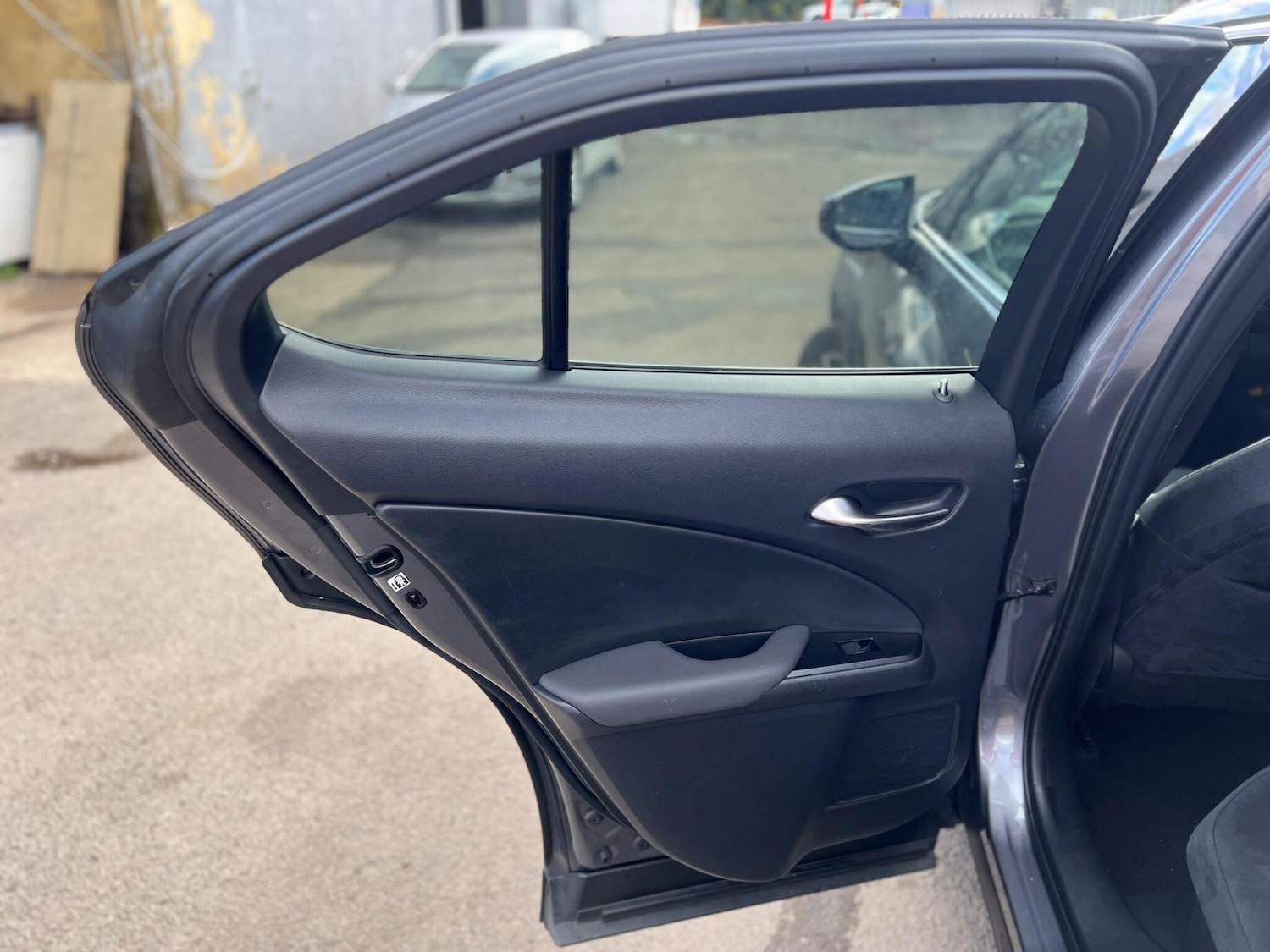 Used Lexus UX 2020 for sale - 76370580: Photo 18