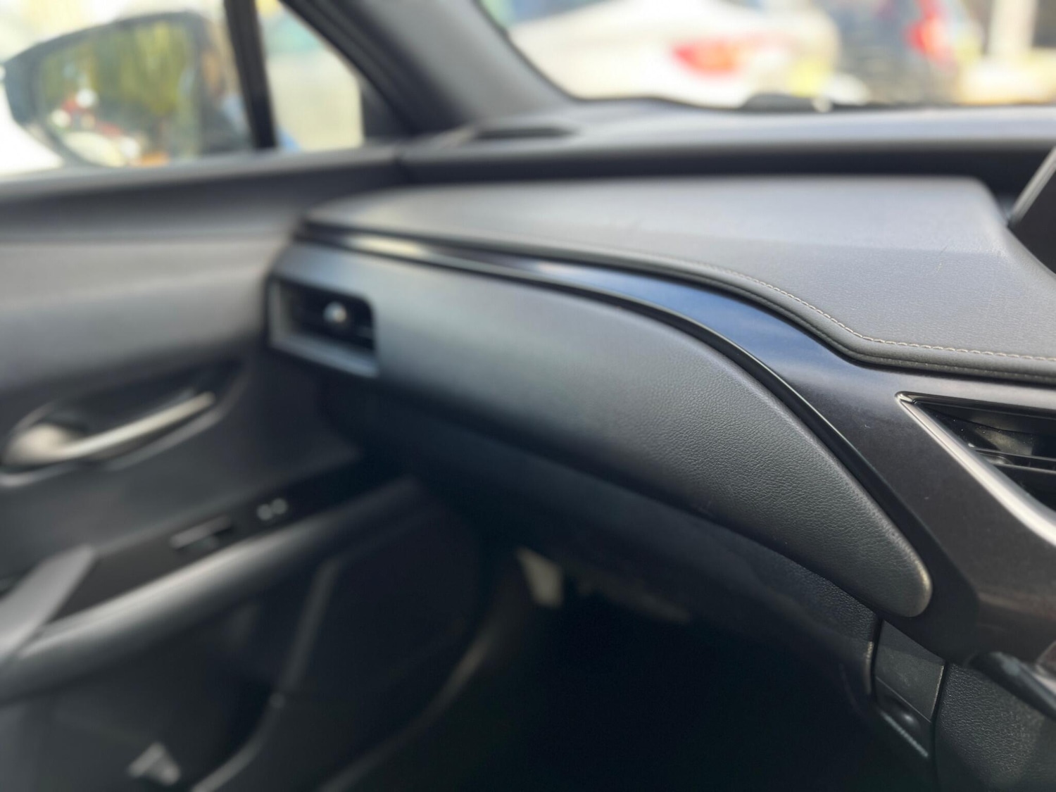 Used Lexus UX 2020 for sale - 76370580: Photo 38