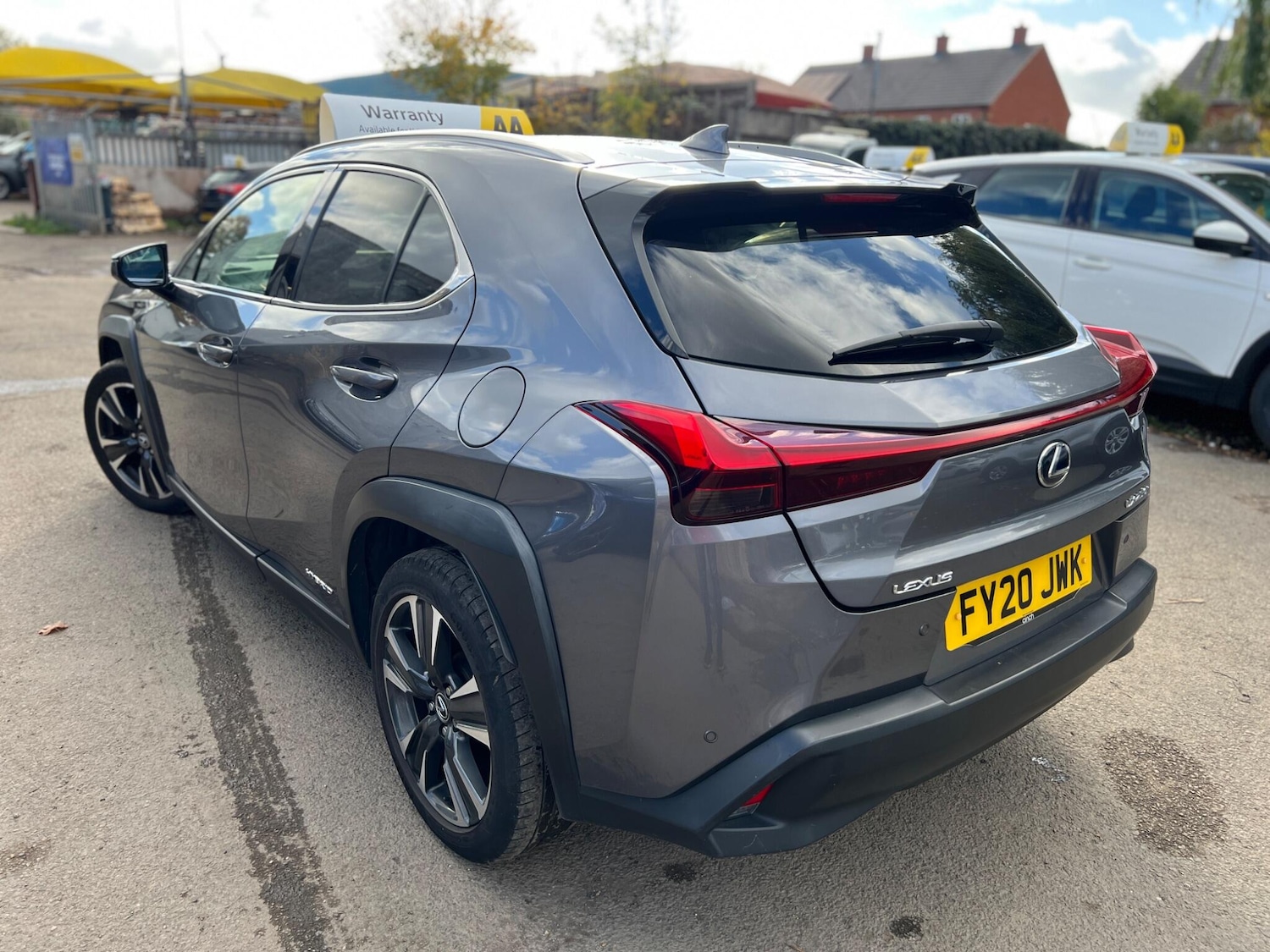 Used Lexus UX 2020 for sale - 76370580: Photo 9