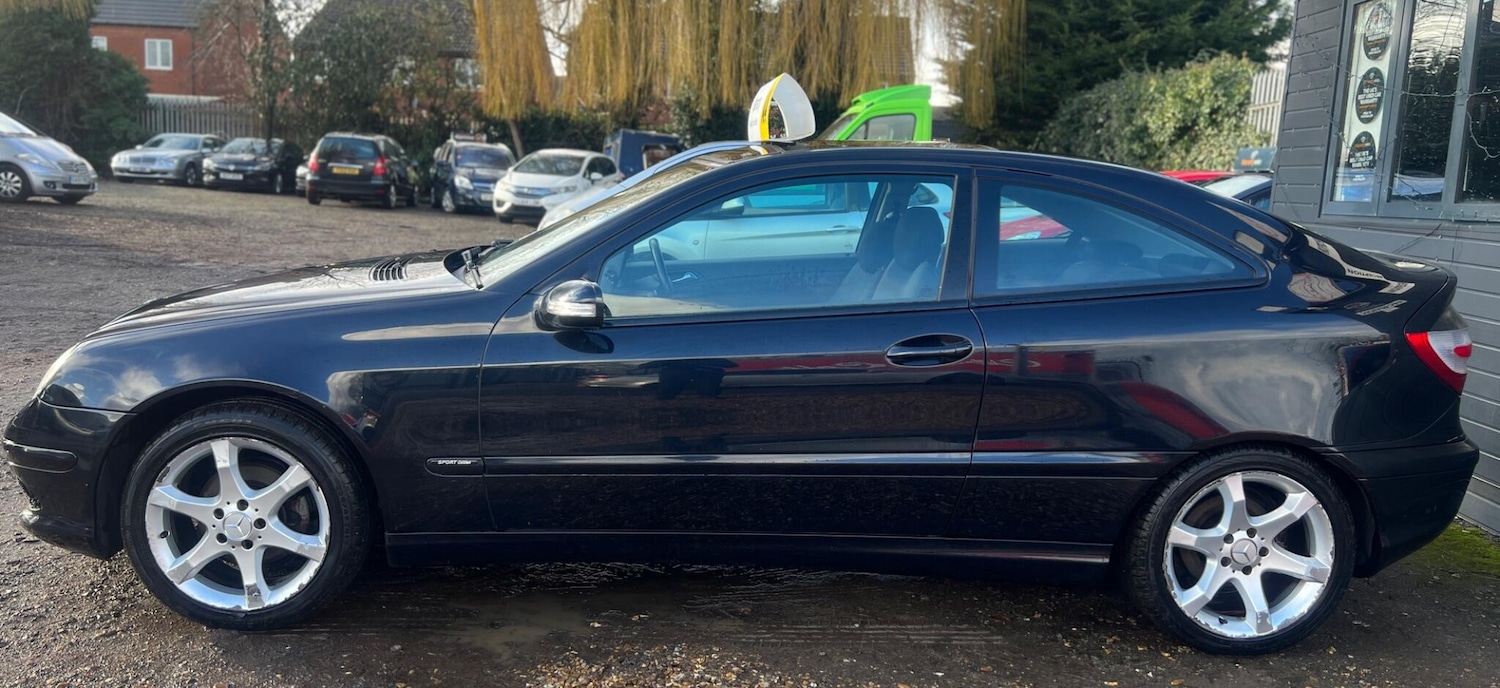 Used Mercedes-Benz C Class 2006 for sale - 77238160: Photo 8