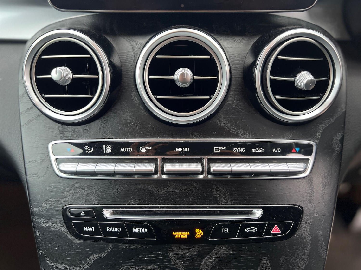 Used Mercedes-Benz GLC 2017 for sale - 76314907: Photo 33