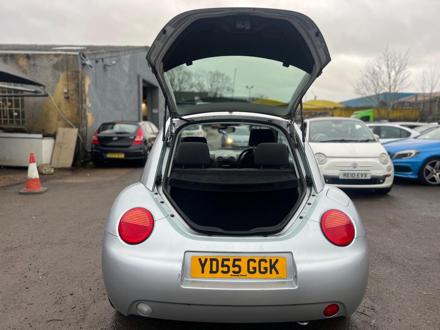 Used Volkswagen Beetle 2005 for sale - 76735468: Photo 16