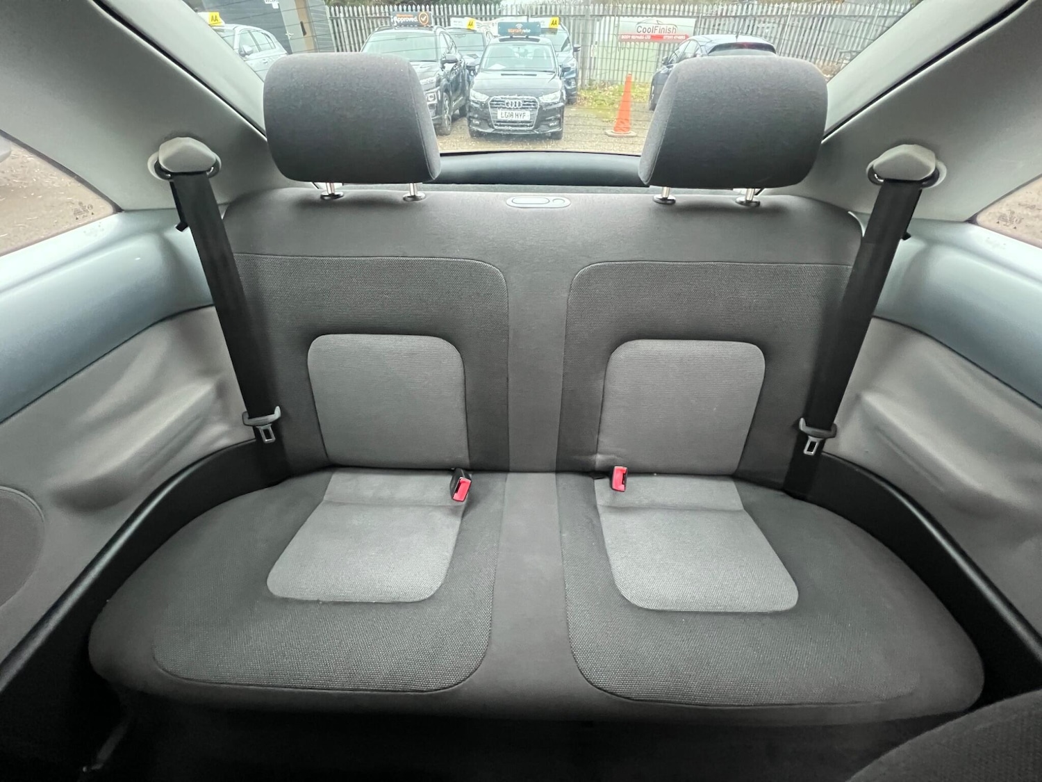 Used Volkswagen Beetle 2005 for sale - 76735468: Photo 23