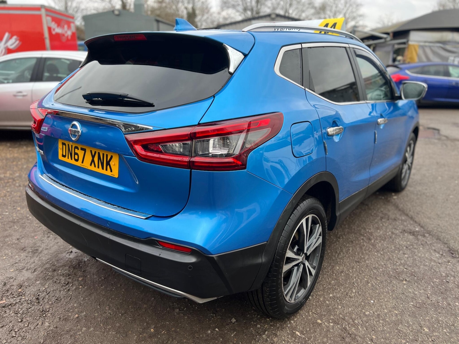 Used Nissan Qashqai 2017 for sale - 77376128: Photo 12