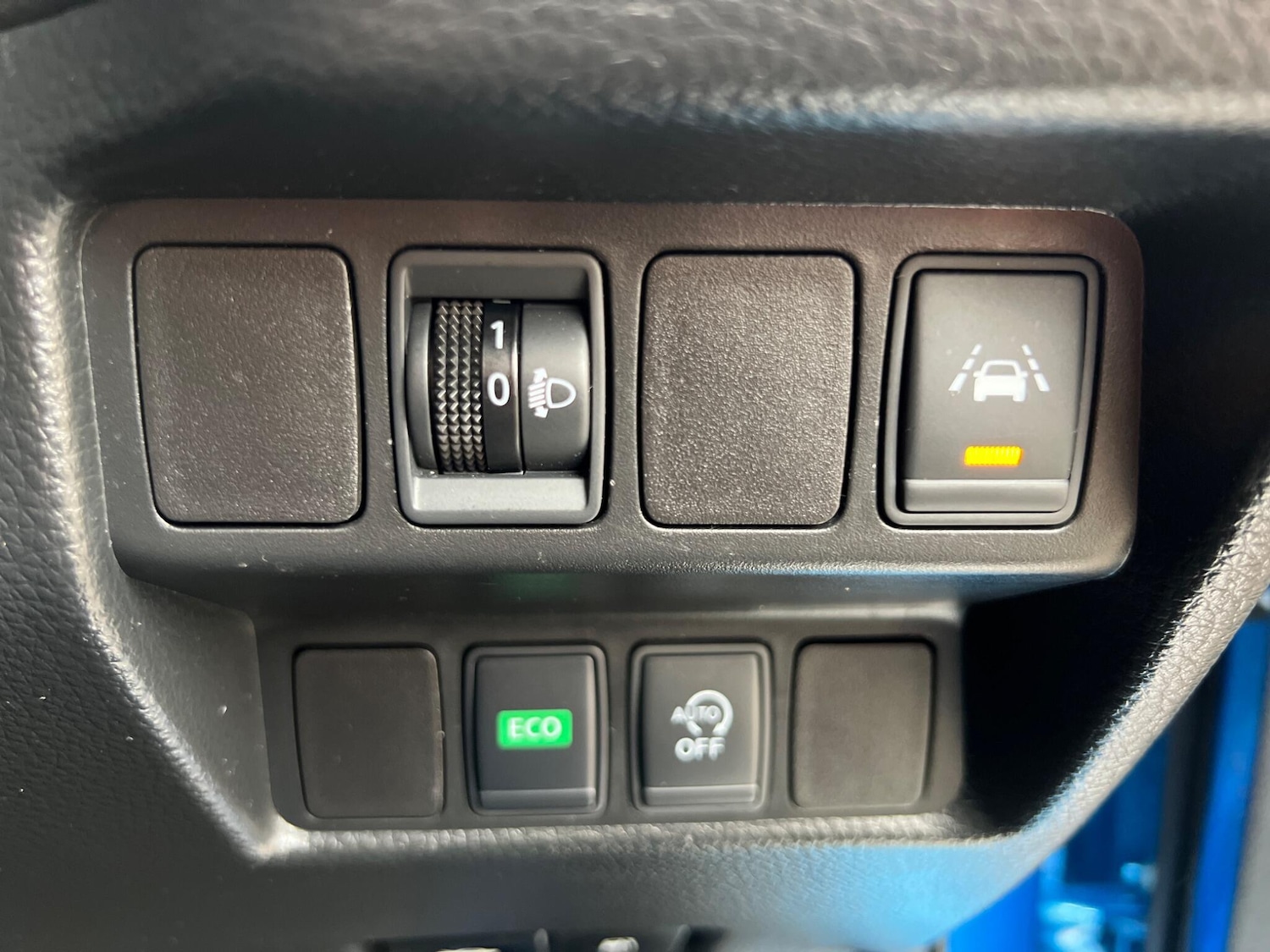 Used Nissan Qashqai 2017 for sale - 77376128: Photo 23