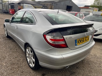 Used Mercedes-Benz C Class 2006 for sale - 78275883: Photo