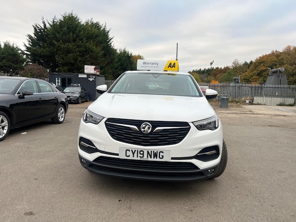 Used Vauxhall Grandland X 2019 for sale - 76239843: Photo 2