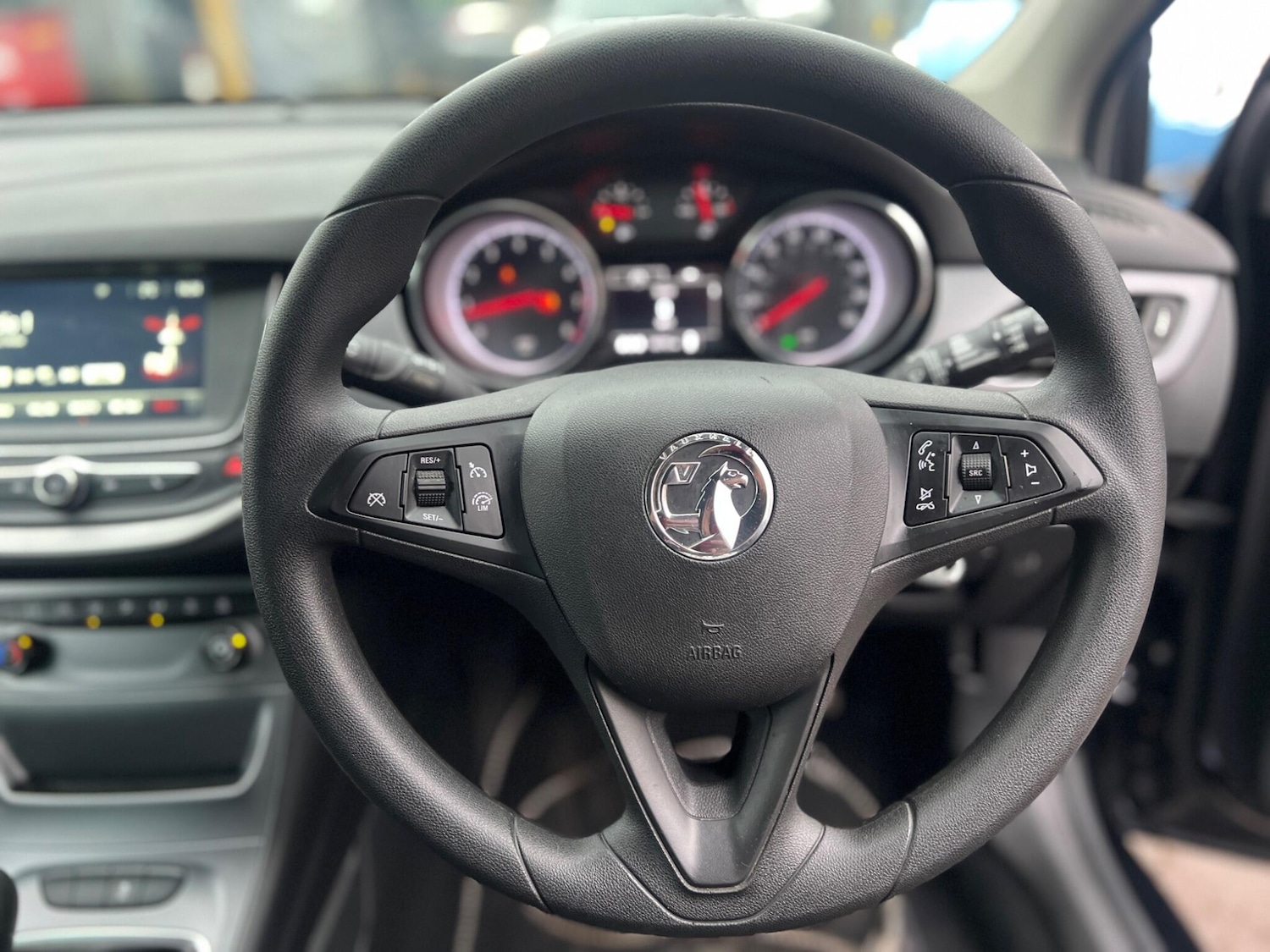 Used Vauxhall Astra 2018 for sale - 77425491: Photo 24