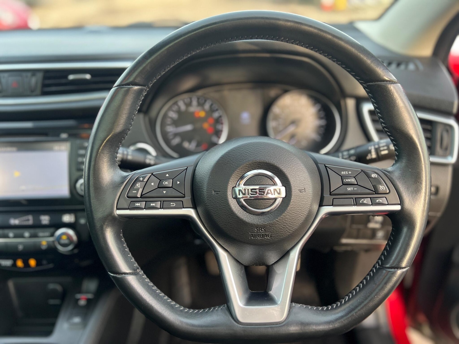 Used Nissan Qashqai 2017 for sale - 77768582: Photo 15