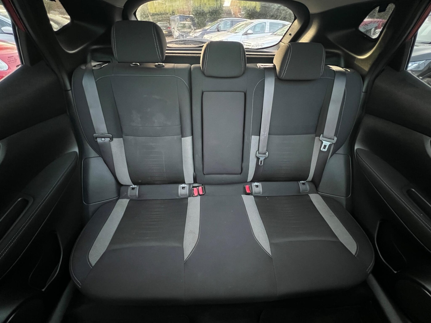 Used Nissan Qashqai 2017 for sale - 77768582: Photo 16