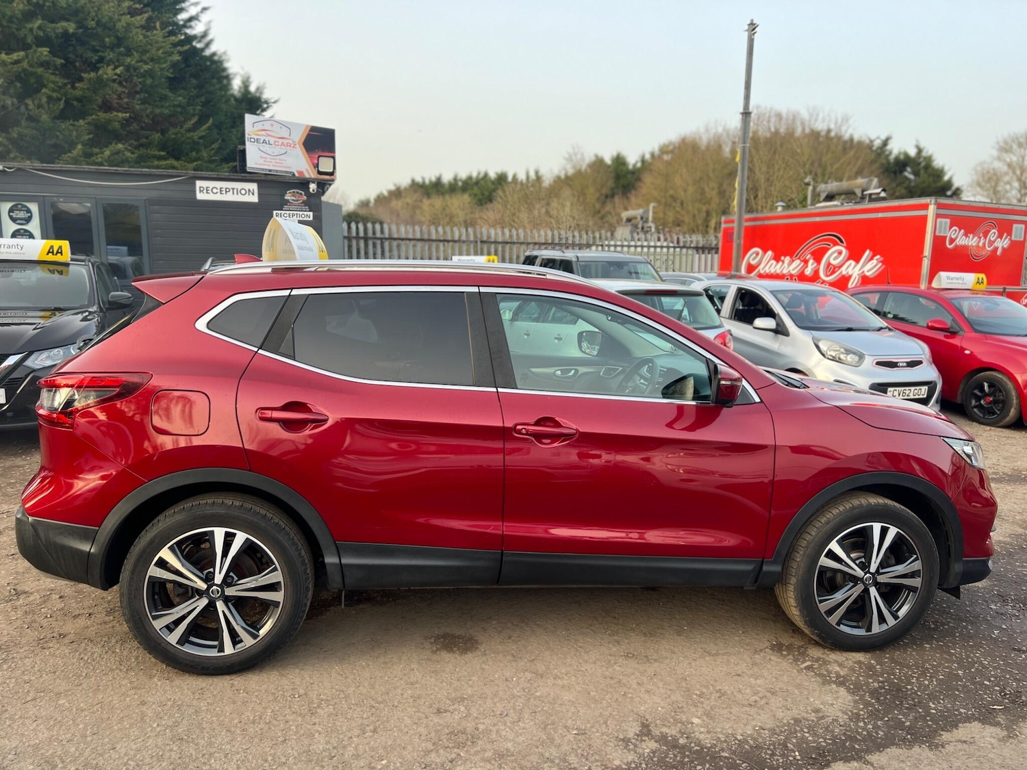 Used Nissan Qashqai 2017 for sale - 77768582: Photo 6