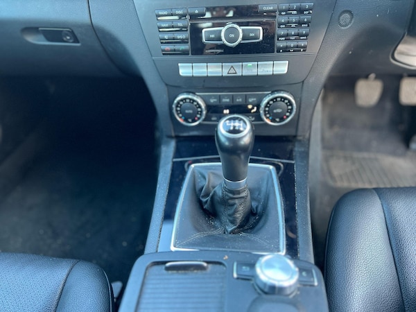 Used Mercedes-Benz C Class 2012 for sale - 75247151: Photo 27