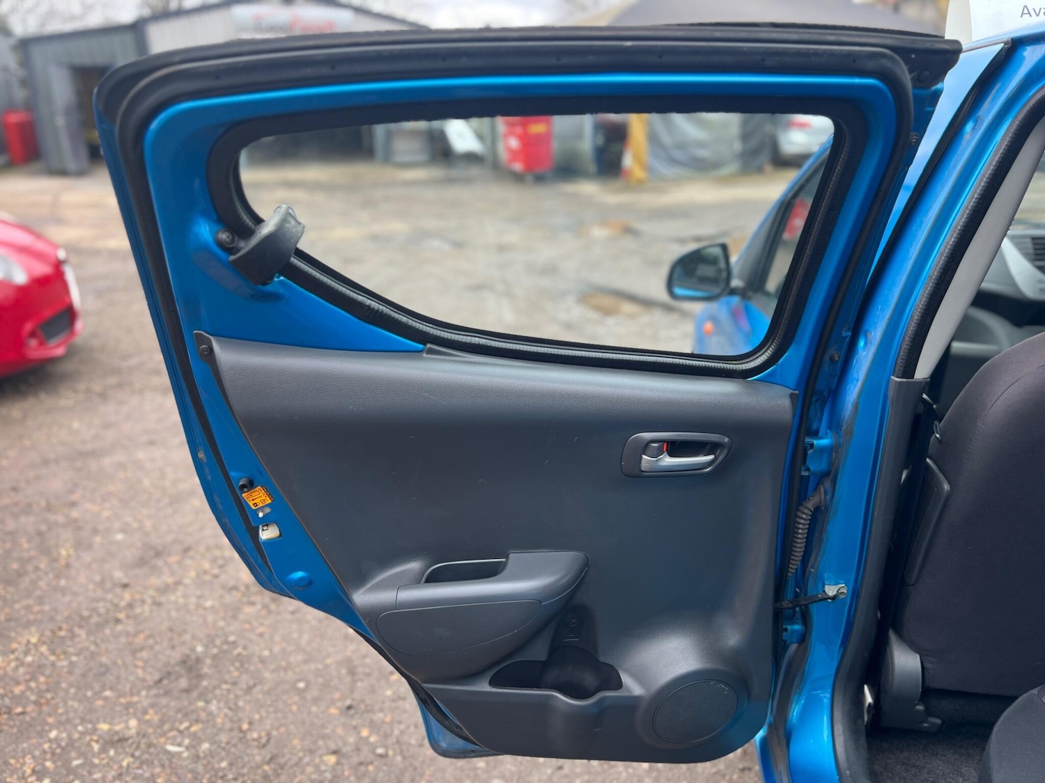 Used Suzuki Alto 2010 for sale - 77710022: Photo 14