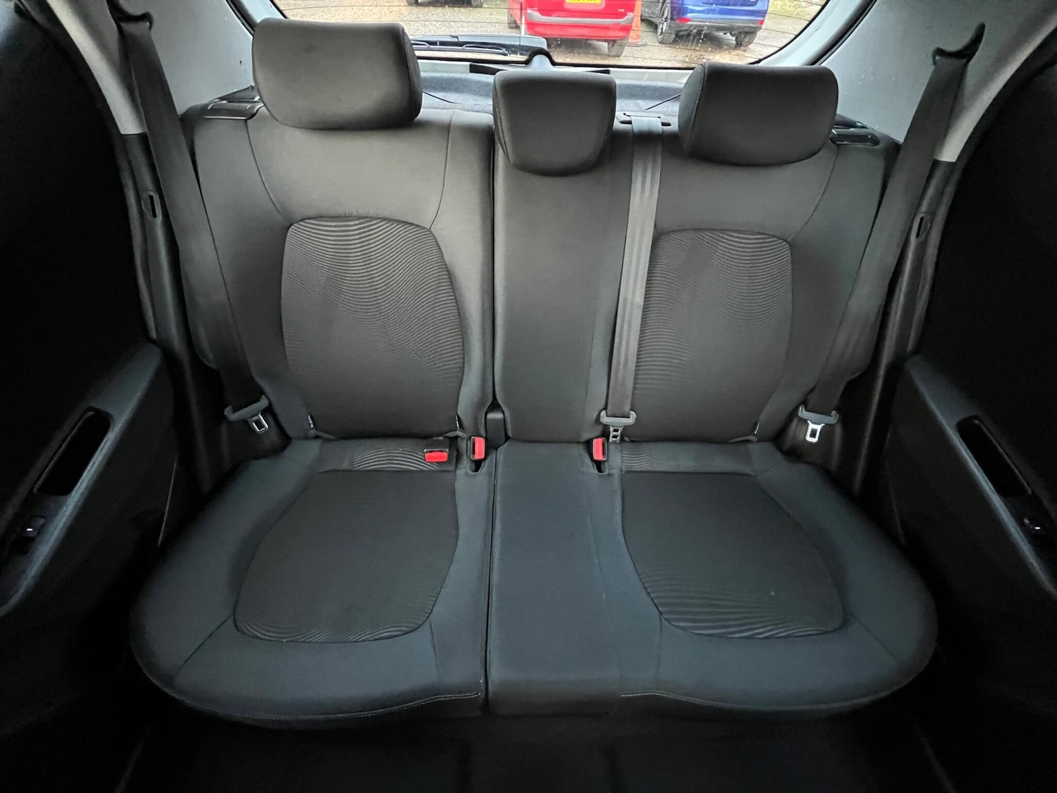 Used Hyundai i10 2018 for sale - 76850221: Photo 22