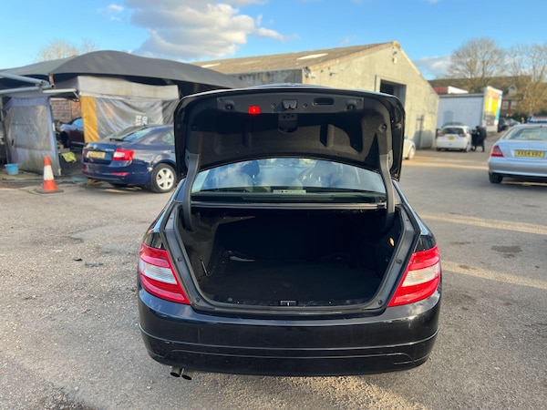 Used Mercedes-Benz C Class 2009 for sale - 75463988: Photo 19