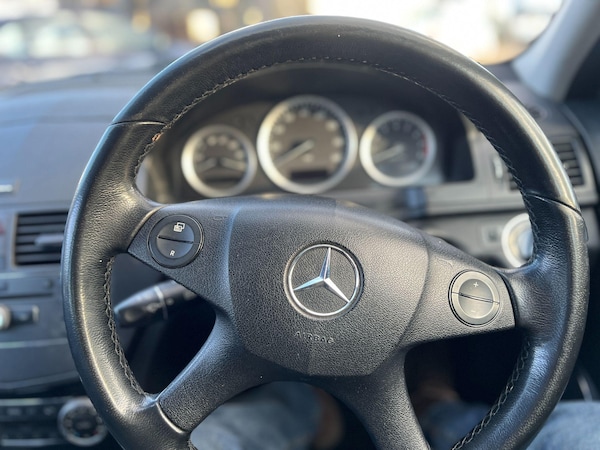 Used Mercedes-Benz C Class 2009 for sale - 75463988: Photo 31