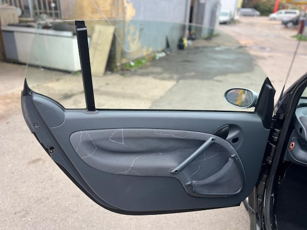 Used smart fortwo 2004 for sale - 76226176: Photo 16