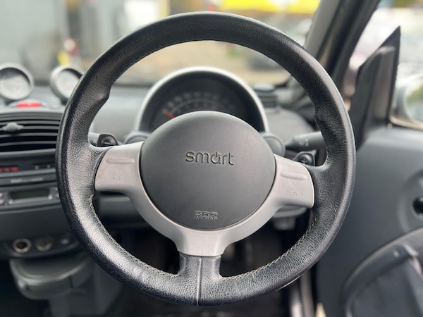 Used smart fortwo 2004 for sale - 76226176: Photo 21