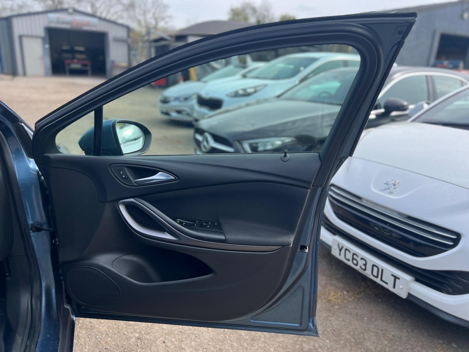 Used Vauxhall Astra 2016 for sale - 78203845: Photo 17