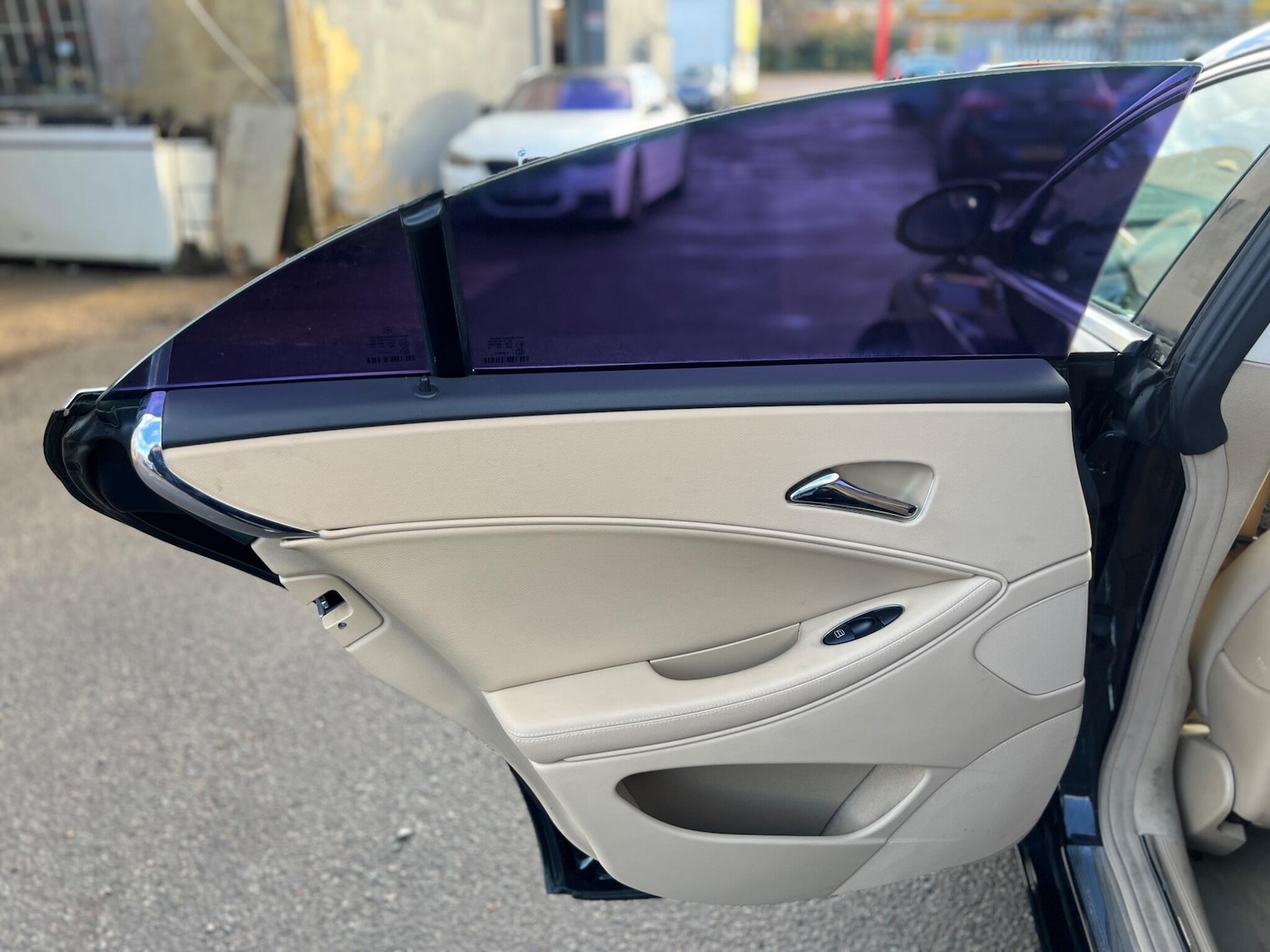 Used Mercedes-Benz CLS 2008 for sale - 76855662: Photo 20