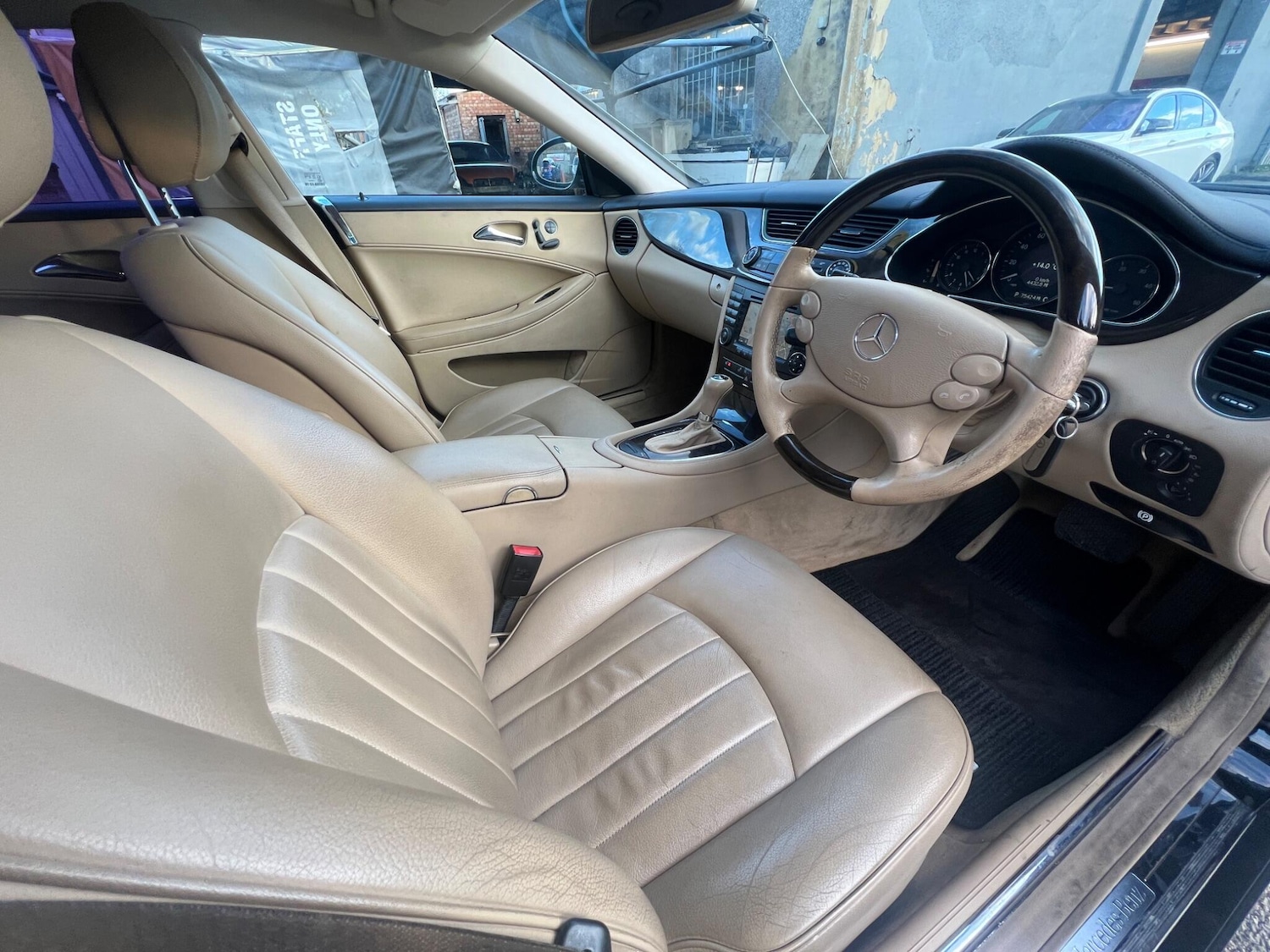 Used Mercedes-Benz CLS 2008 for sale - 76855662: Photo 34