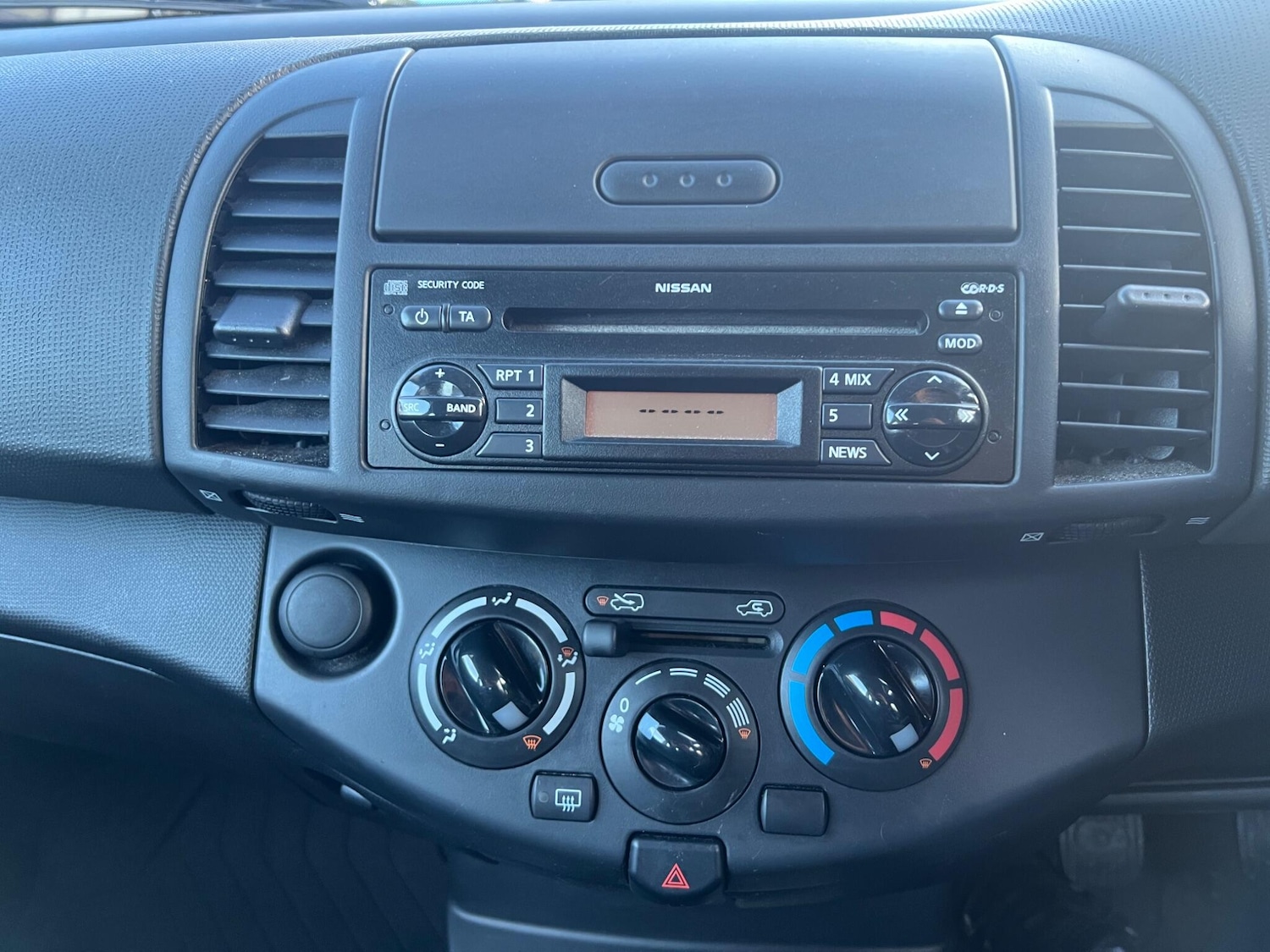 Used Nissan Micra for sale - 77267600: Photo 26