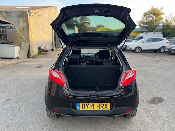 Used Mazda Mazda2 2014 for sale - 76136276: Photo 11