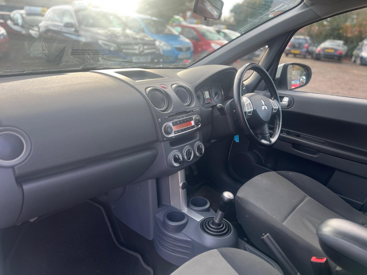 Used Mitsubishi Colt 2010 for sale - 77131025: Photo 17