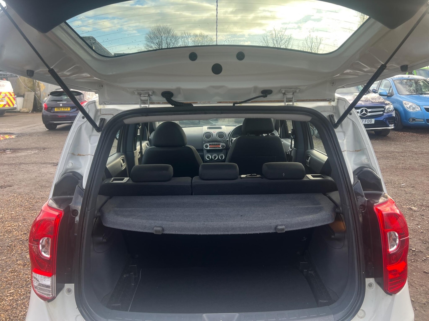 Used Mitsubishi Colt 2010 for sale - 77131025: Photo 21