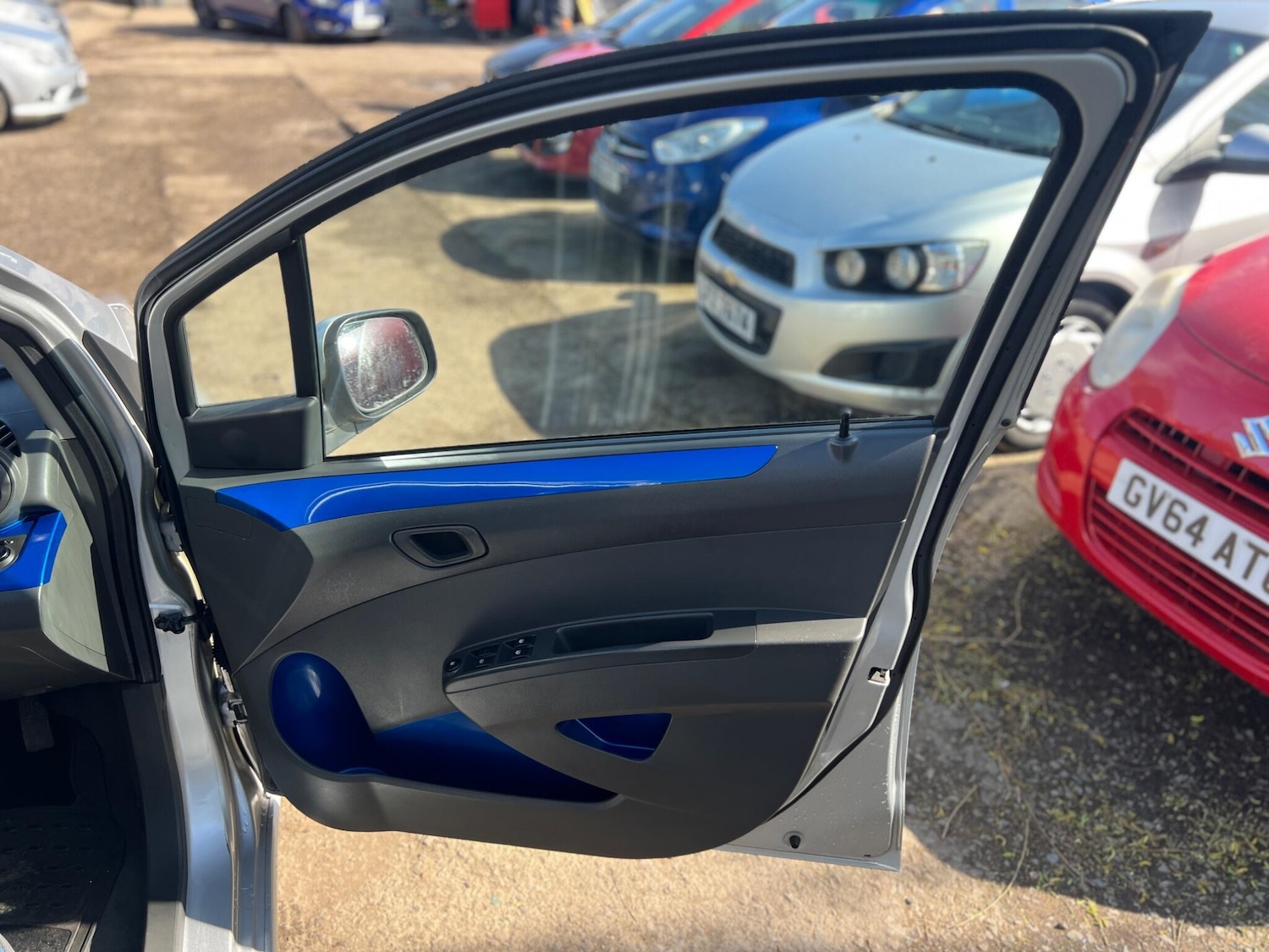 Used Chevrolet Spark 2011 for sale - 77925891: Photo 11