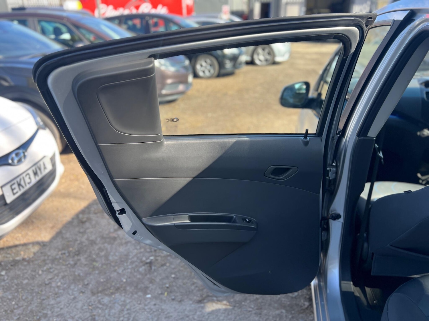 Used Chevrolet Spark 2011 for sale - 77925891: Photo 9