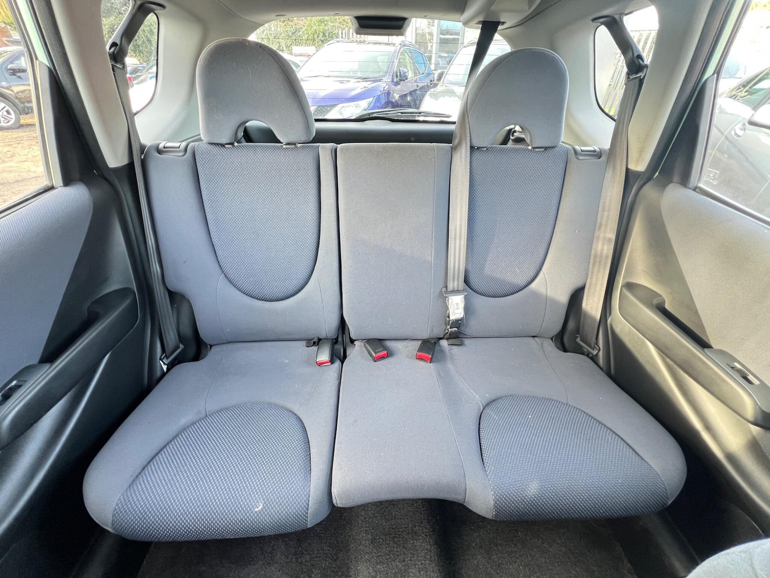 Used Honda Jazz 2004 for sale - 77559544: Photo 23