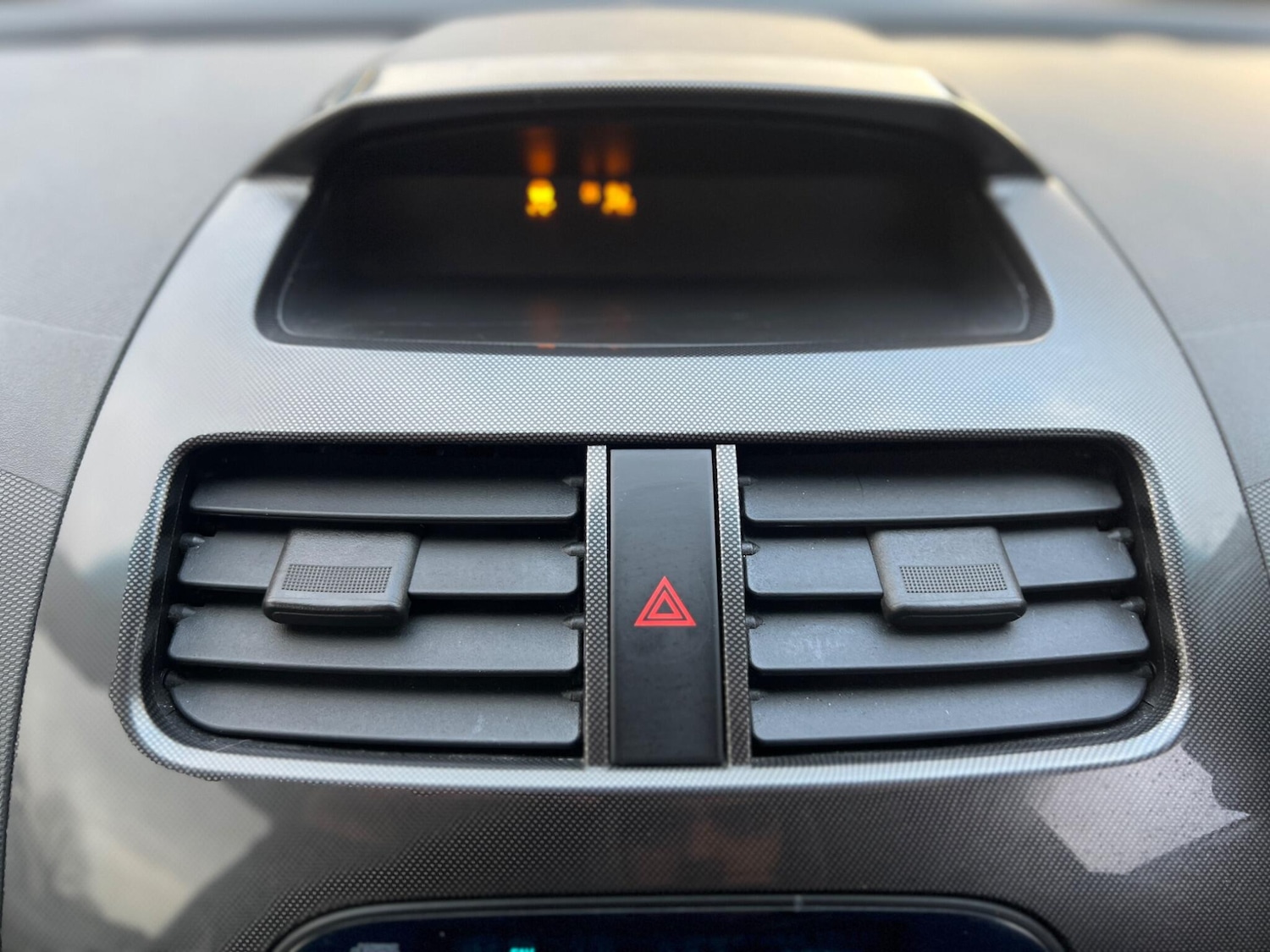 Used Chevrolet Spark 2012 for sale - 76850123: Photo 30