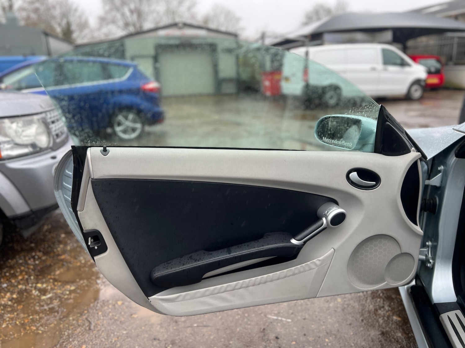 Used Mercedes-Benz SLK 2005 for sale - 77625668: Photo 16