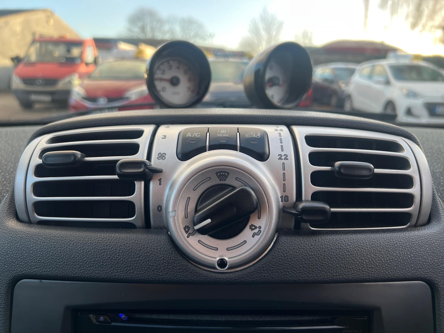 Used smart fortwo 2010 for sale - 77015754: Photo 21