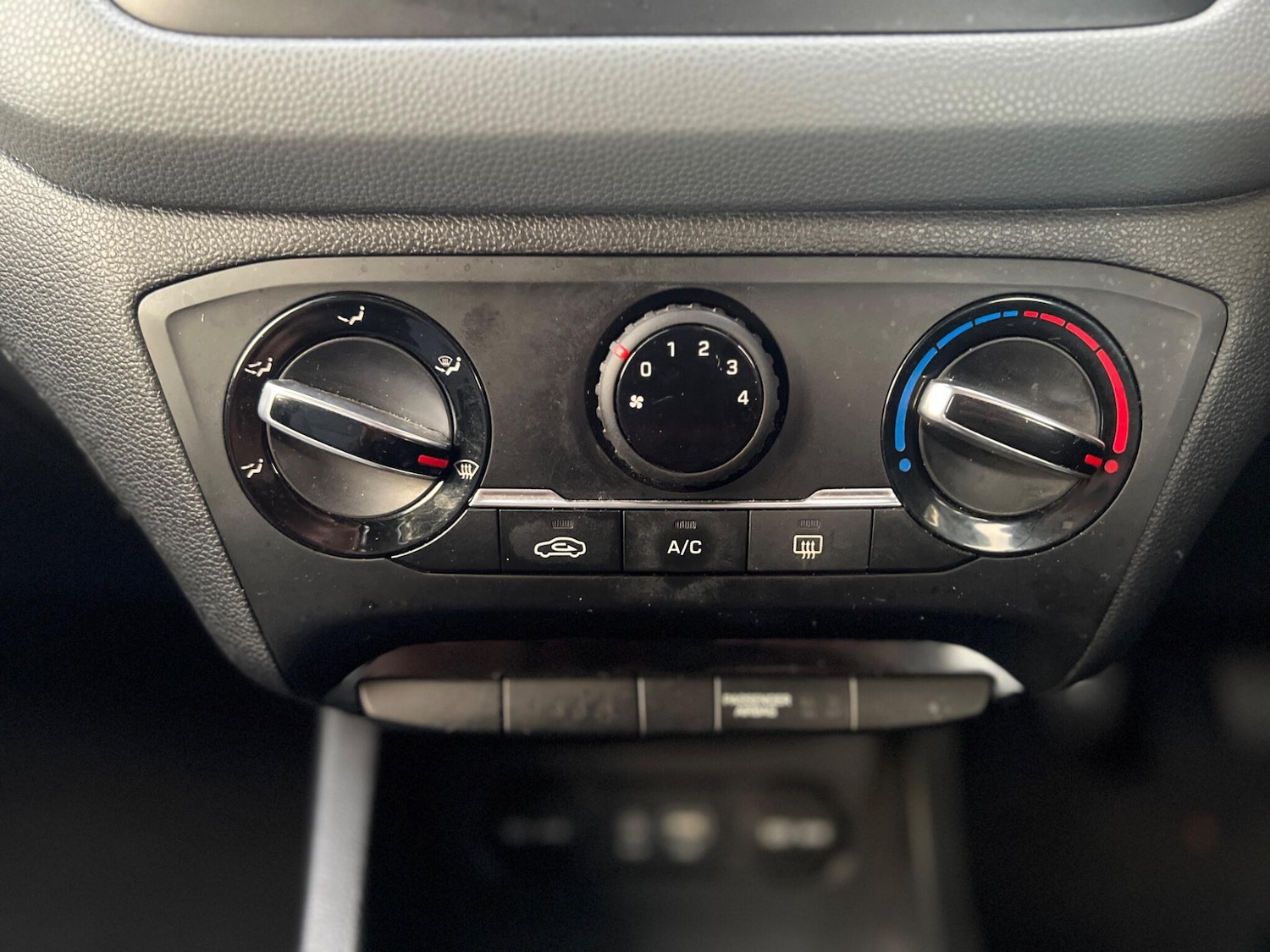 Used Hyundai i20 2016 for sale - 76658618: Photo 29