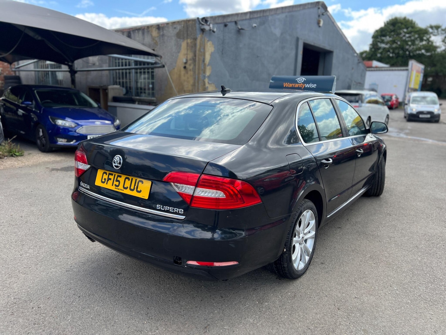 Used Skoda Superb 2015 for sale - 76612836: Photo 11