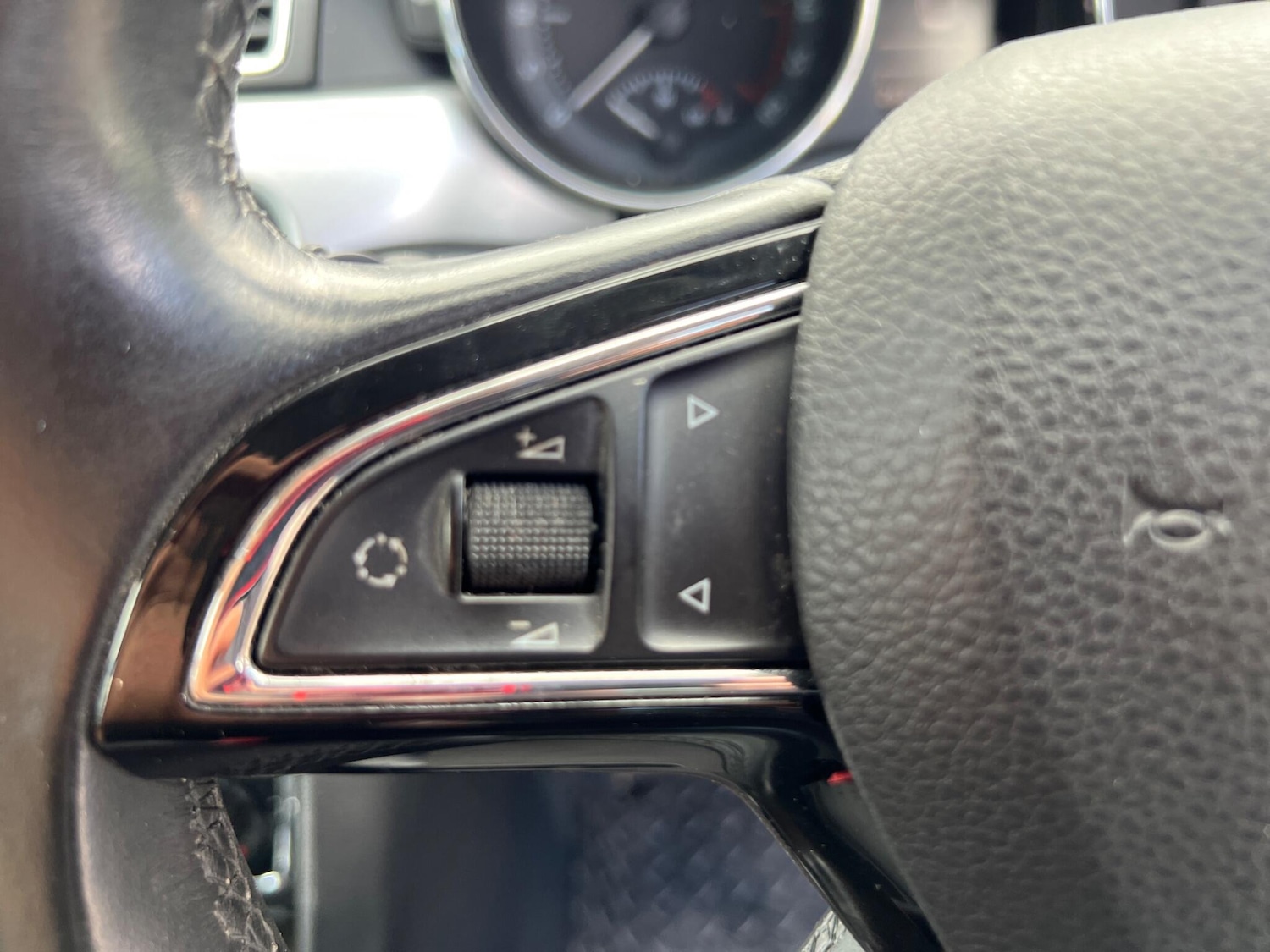 Used Skoda Superb 2015 for sale - 76612836: Photo 23